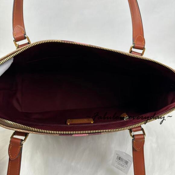 Coach Gallery Tote Bag In Signature Canvas W/ Stripe Print CBM18 Gold/Tan Multi - Picture 6 of 13